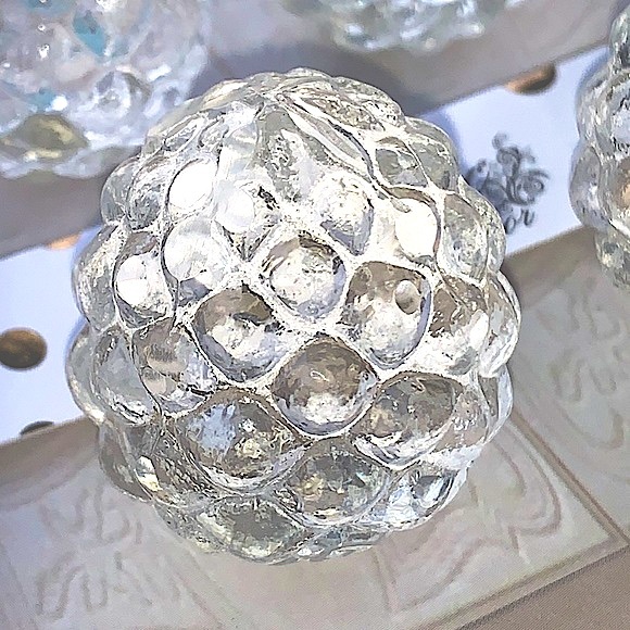 CHIC DECOR ACORNS KNOBS PULLS CLEAR GLASS SET OF 4 NEW 1 1/2 INCH - Picture 2 of 7